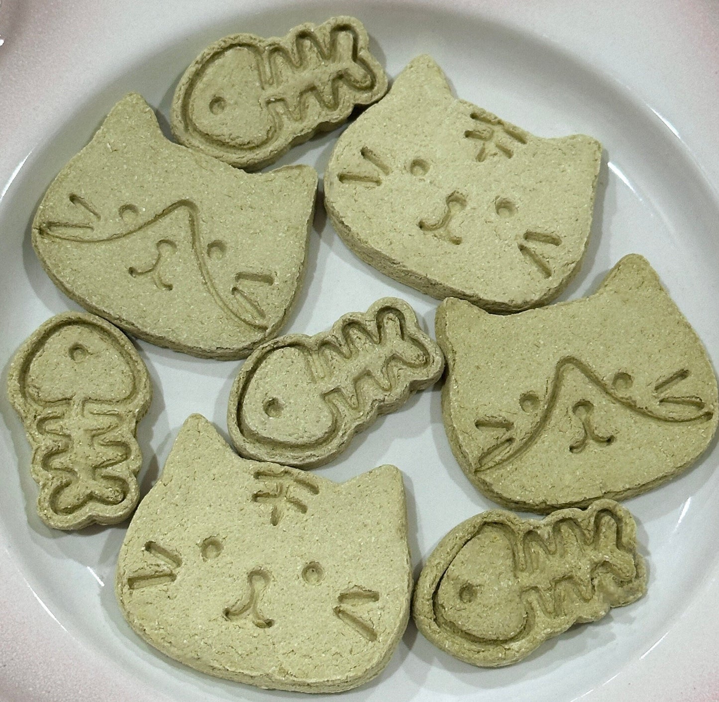 Cat & Fish Cat Grass Chicken Pet Treats 8 pcs