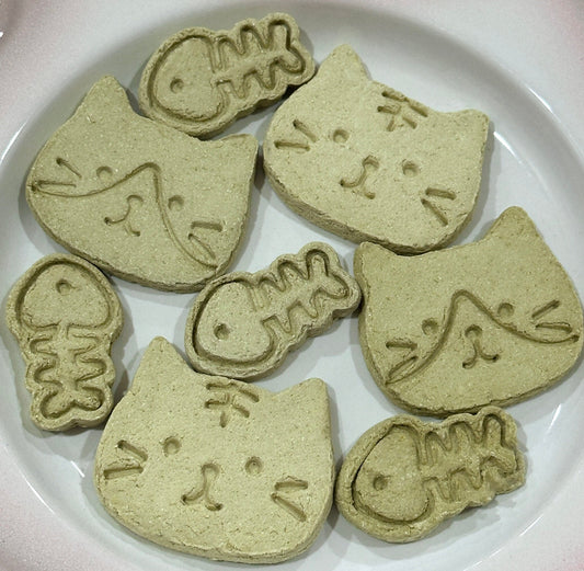 Cat & Fish Cat Grass Chicken Pet Treats 8 pcs
