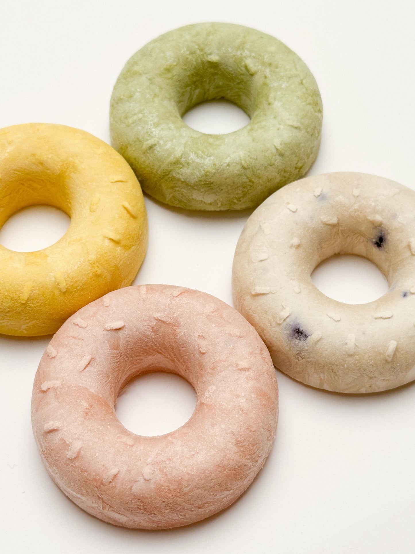 Freeze Dried Chicken Donut Pet Treats 4 pcs