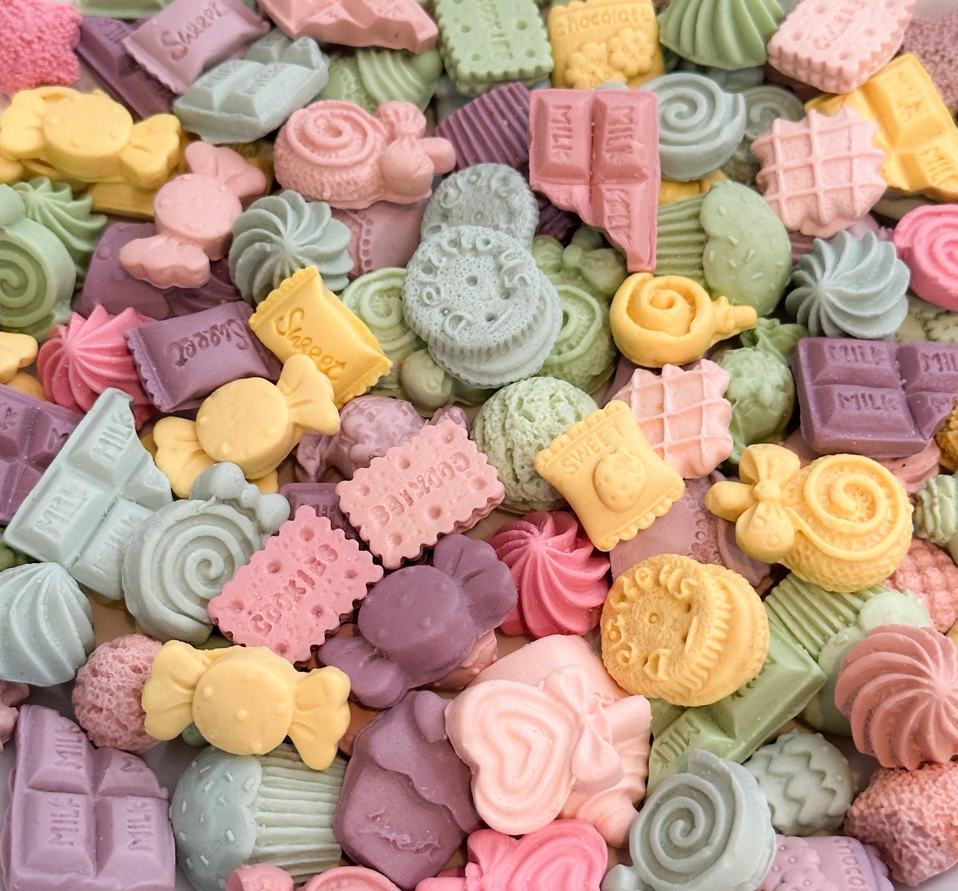 Halloween Sweet Candy Mix Goat Milk Pet Treats 1 oz