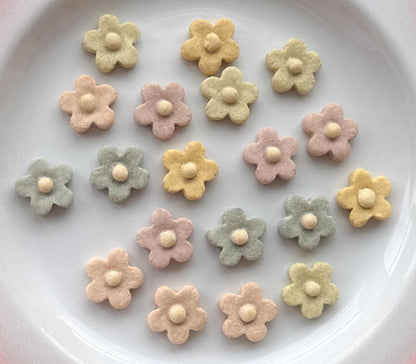 Pastel Button Flower Chicken Pet Treats 20 pcs