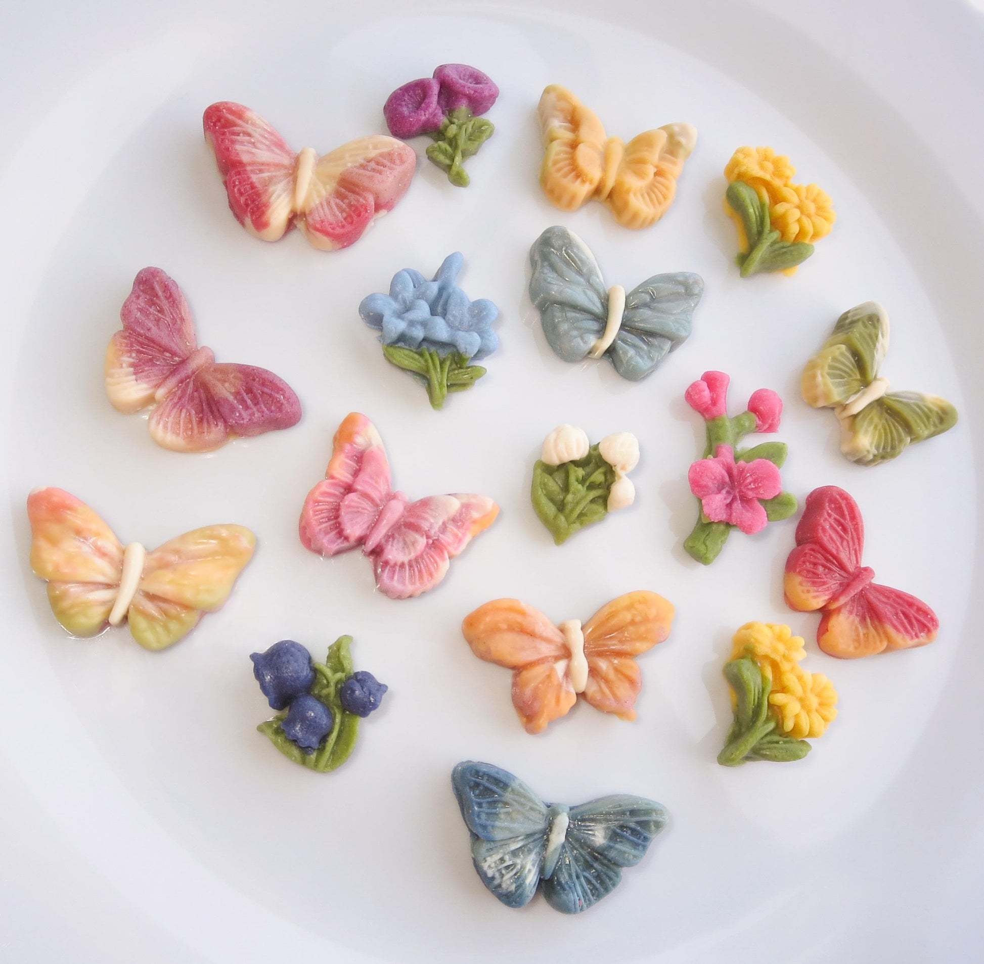 Butterfly & Flower Goat Milk Pet Treats 1 oz