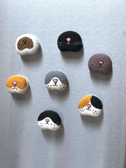 Handmade Magnetic Felt Cat Whisker Collector
