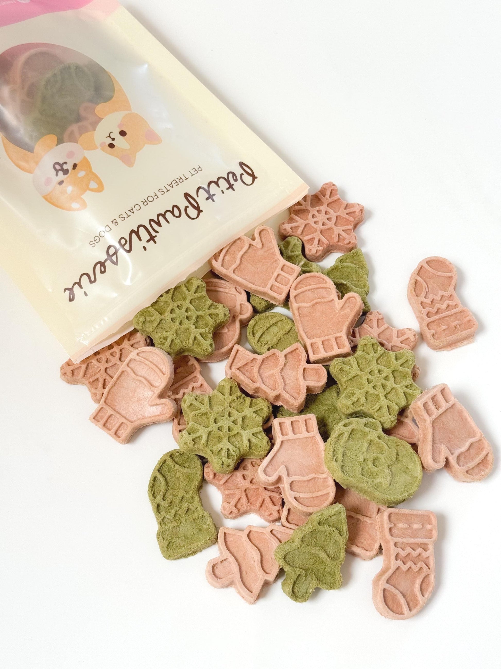 Freeze Dried Christmas Pet Treats 50g