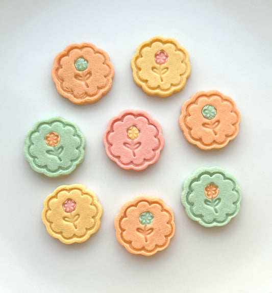 Mini Flower Cookie Pet Treats 8 pcs