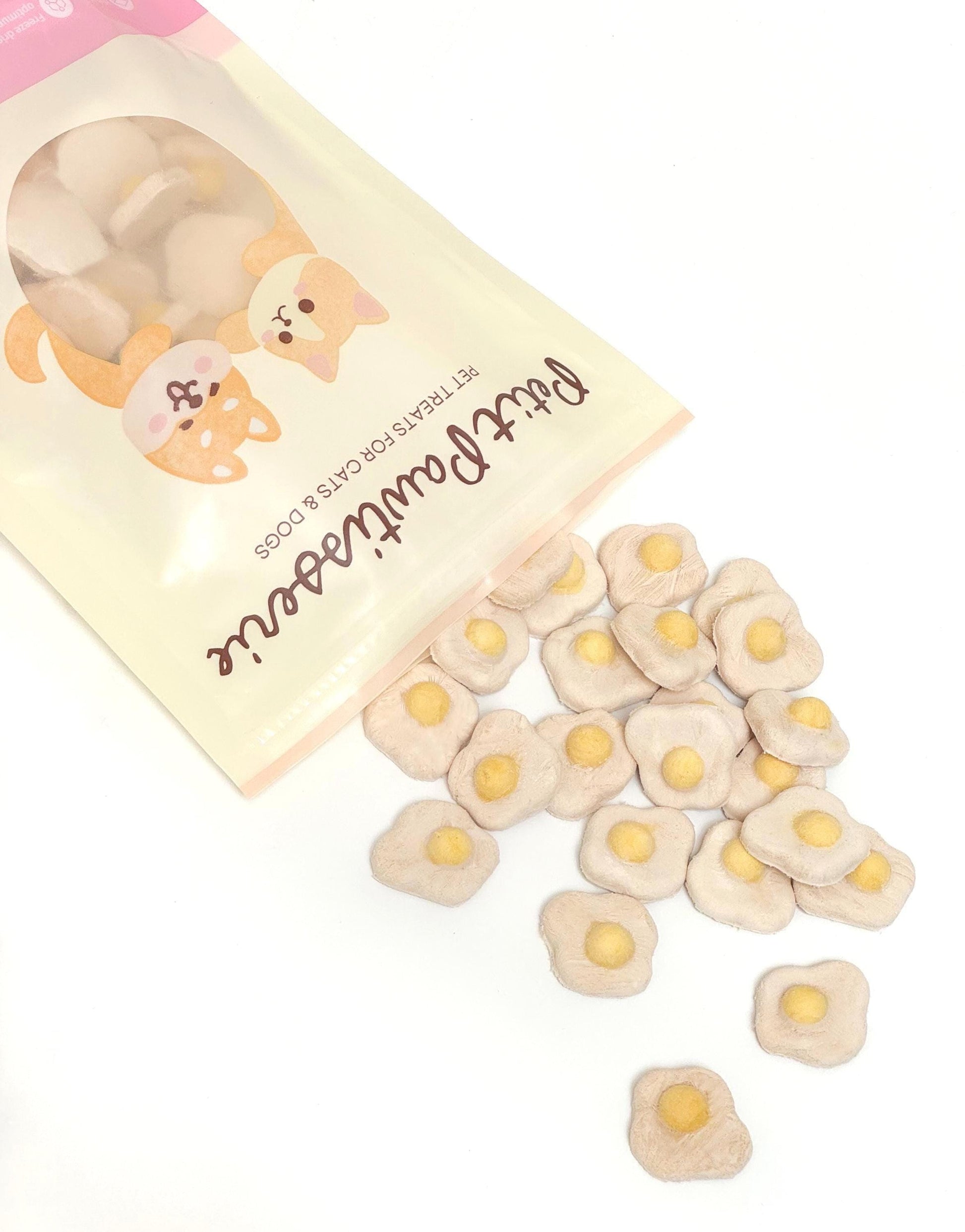 Petit Pawtisserie freeze-dried egg pet treats – healthy, high-protein snacks for cats and dogs