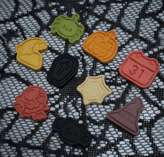 Halloween Variety Pet Treats 9 pcs